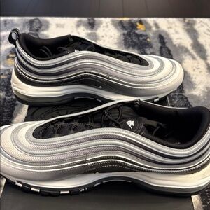 Men’s Nike Air Max 97 size 12